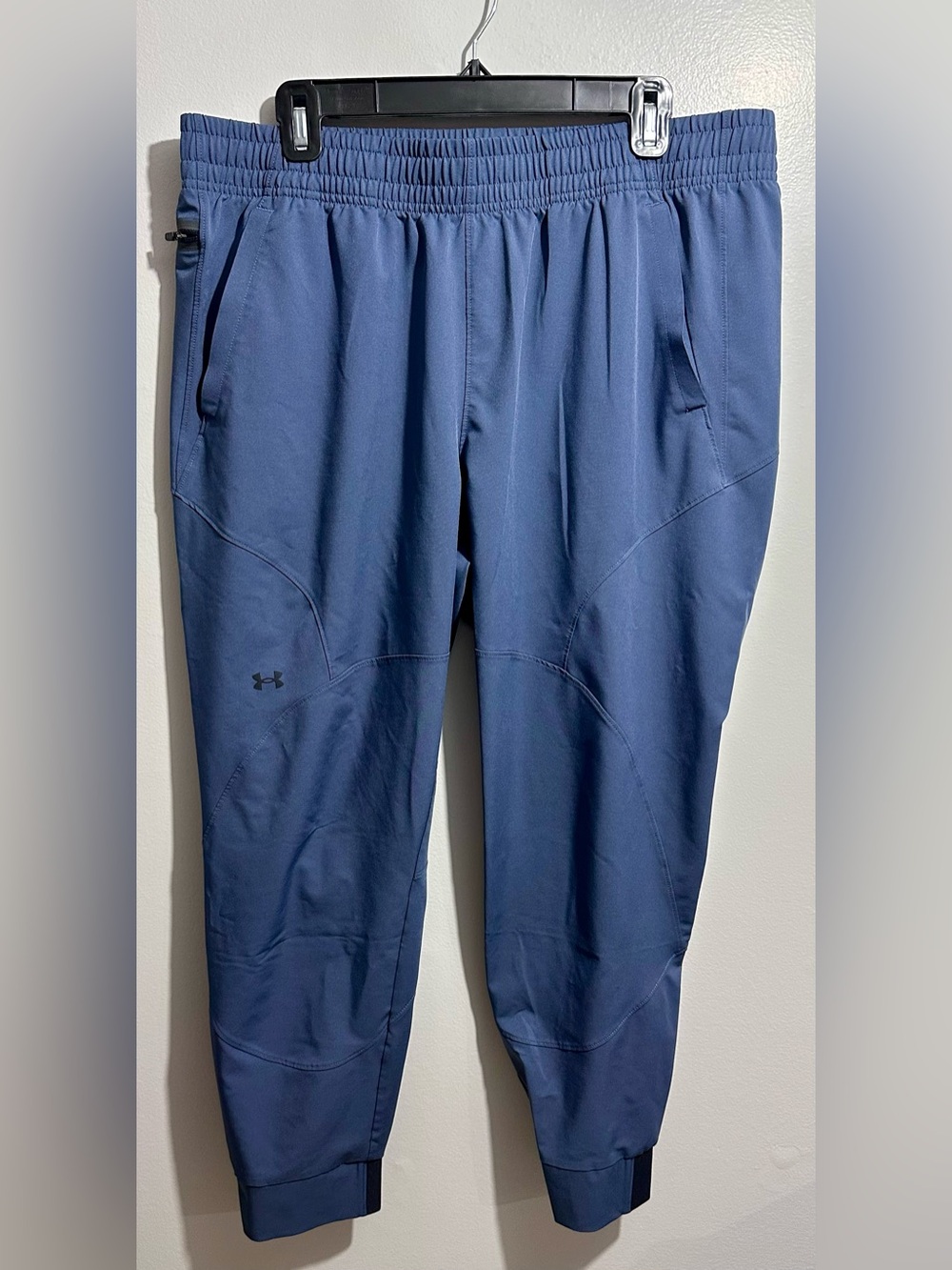 Under Armour Navy Blue Training Joggers Size XL (1371)